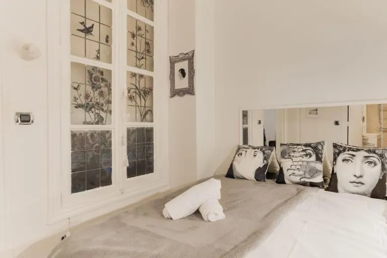 Guestready - Urban Haven Near Opera Apartment Paris France